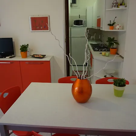 Renewed Beachfront Flat With Patio On The Ground Floor Lägenhet Lignano Sabbiadoro